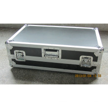 Caja de aluminio Caja negra 530X400X130mm Divisor + Panel de herramientas con mango Cbdt-162